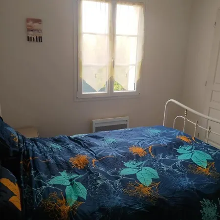 Pres De Royan 7 Minutes Confort Calme Rdc Espace Detente Jardin *